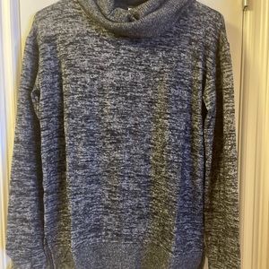 Nwt gap cowl neck sweater size xs